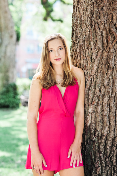Charleston Senior Session outdoors with tree by Kaitlin Scott Photography
