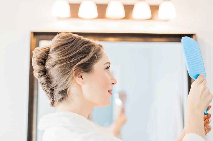 Bridal Hair Style Getting Ready | Kaitlin Scott Photography