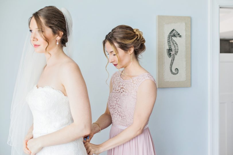 Sisters on Wedding Day | Kaitlin Scott Photography