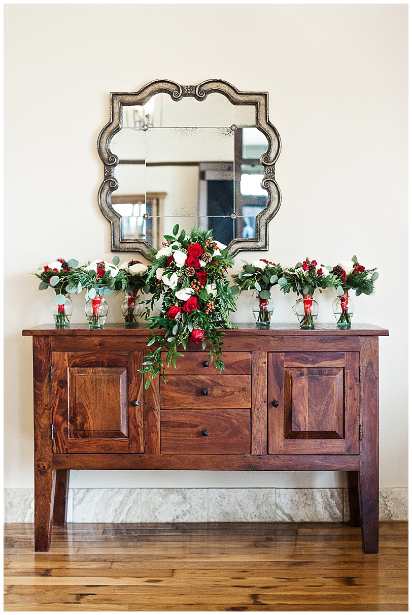 Christmas Themed Wedding Bouquets in Charleston | Kaitlin Scott Photography