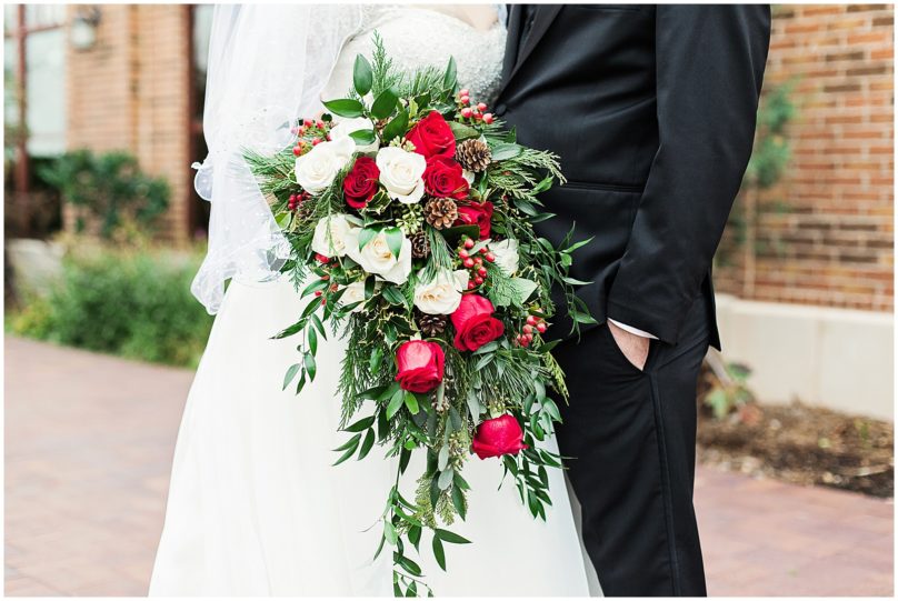 Red and White Roses in Wedding Bouquet | Bride and Groom Portrait by Kaitlin Scott Photography