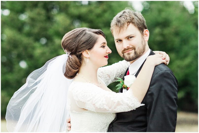 Romantic Bride and Groom Winter Wedding Portraits | Charleston Photographer Kaitlin Scott Photography