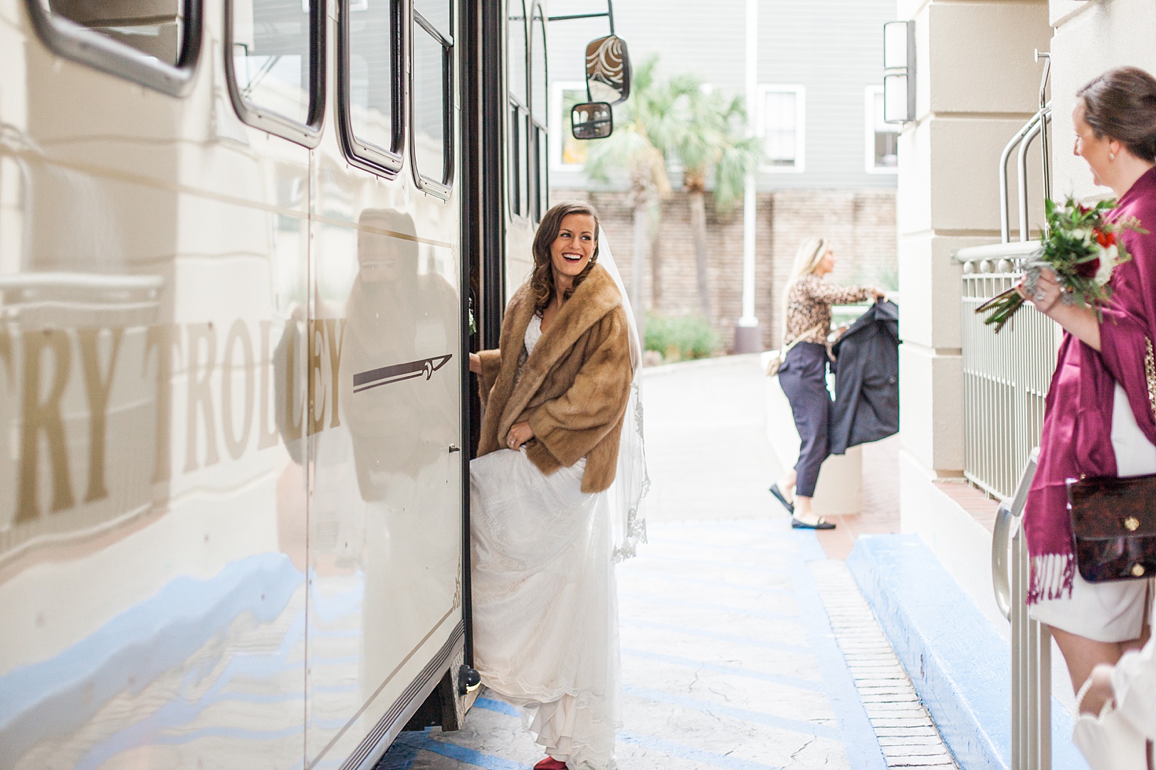 Charleston Bride getting on Lowcountry Trolley | Kaitlin Scott Photography