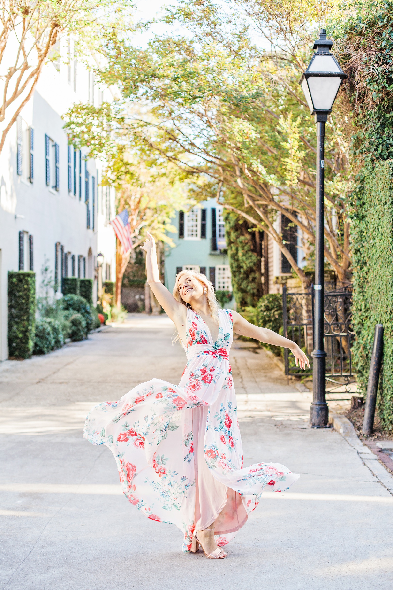 Charleston Alley Dancing Senior Pictures | Kaitlin Scott Photography