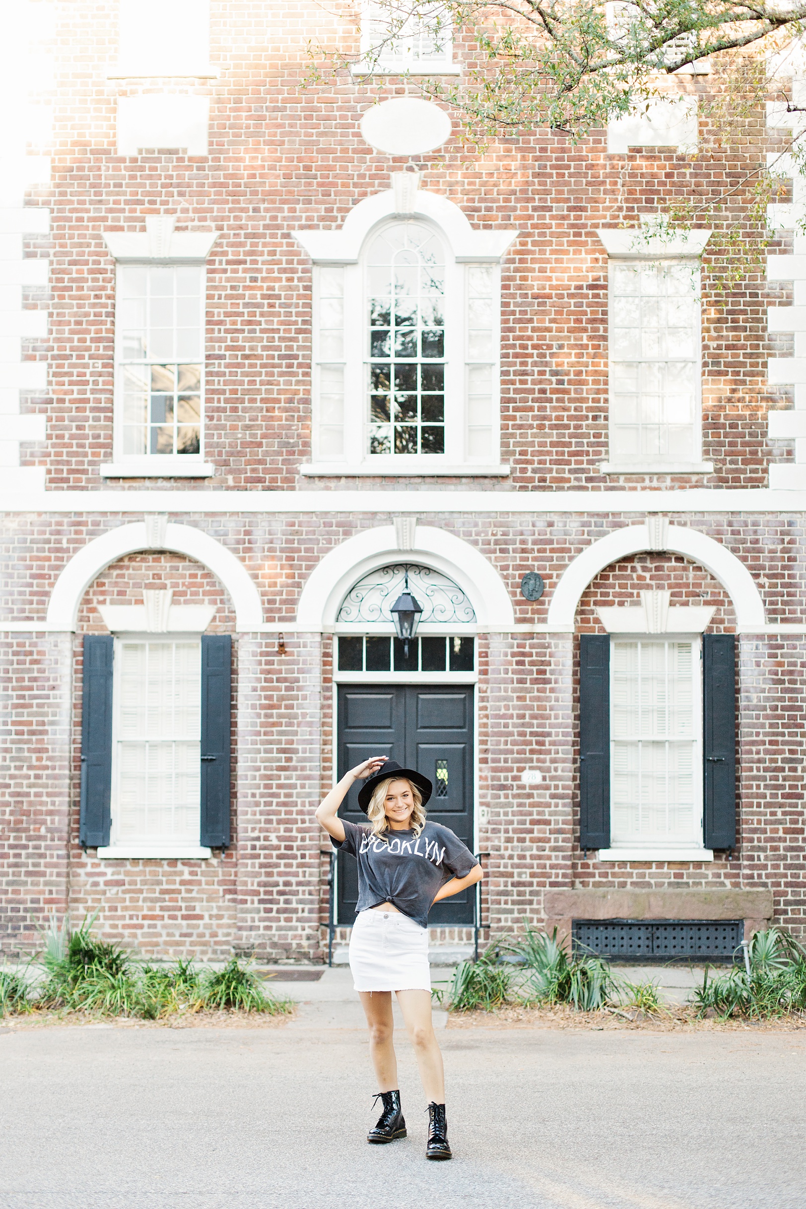 Historic Charleston Senior Session with style on East Bay | Kaitlin Scott Photography