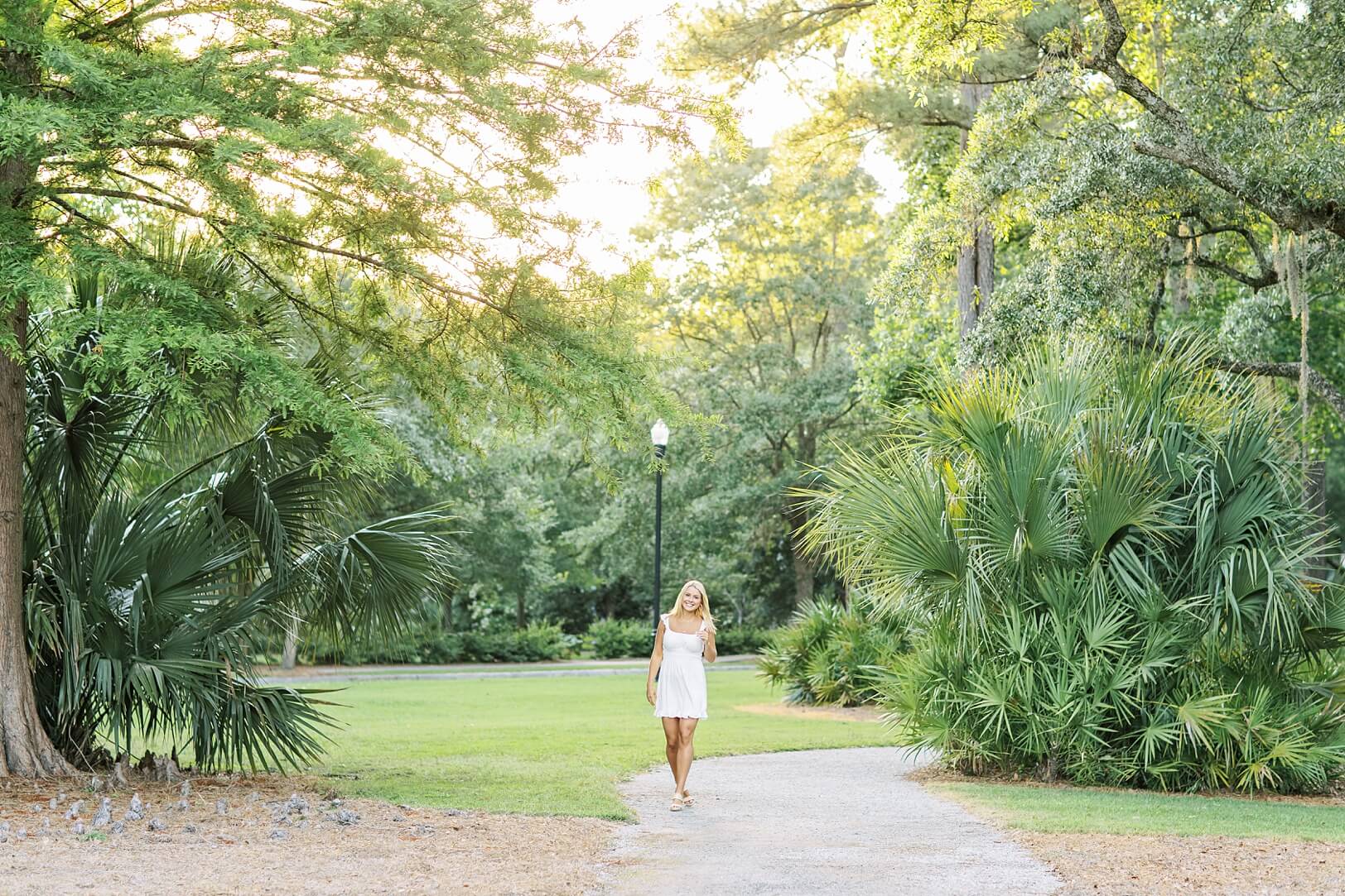 Lowcountry palmettos and nature for portrait session 