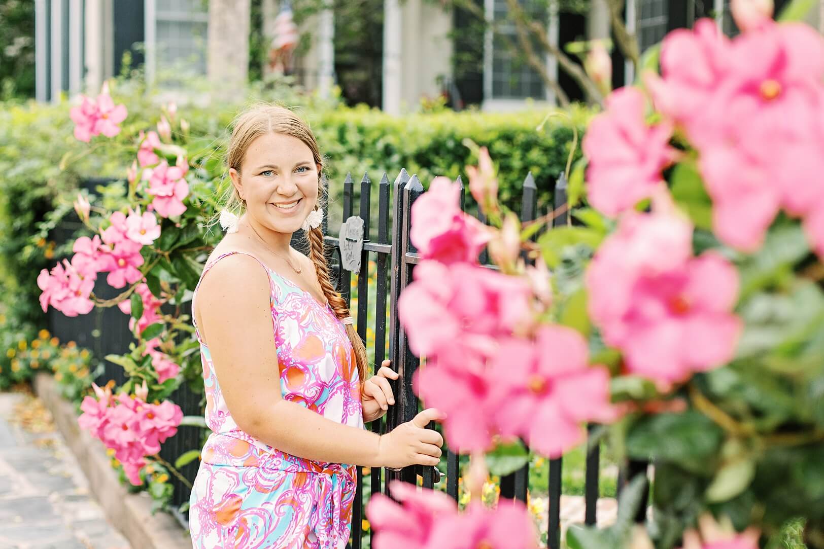 Charleston iron gates and summer flowers | Senior Pictures by Kaitlin Scott