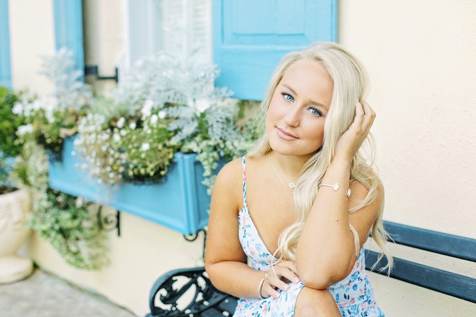 Charleston windowbox charm, pastel colors | Kaitlin Scott Photography