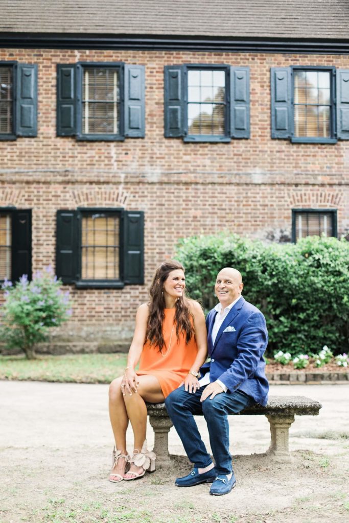 Outfit inspiration for couple photos at Middleton Place | Kaitlin Scott Photography