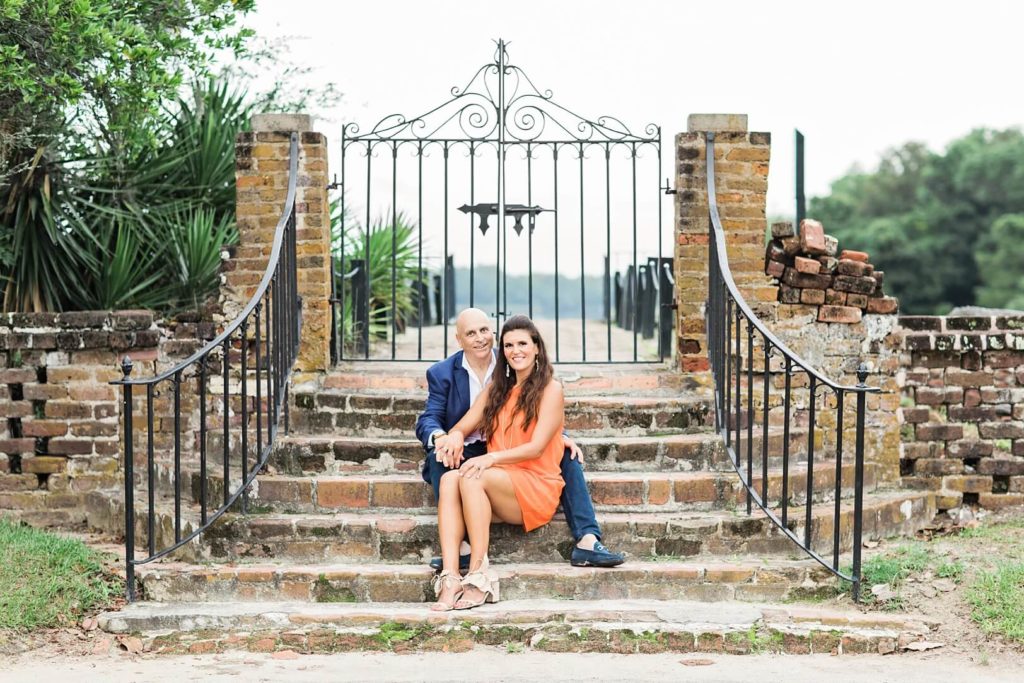 Ruins at Middleton Place couple photos | Kaitlin Scott Photography