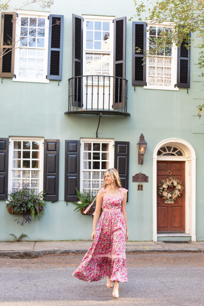 Tradd Street Senior Photoshoot